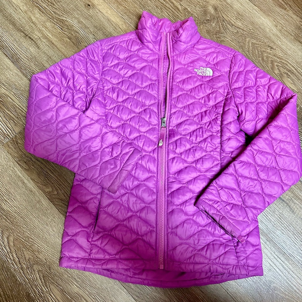 The North Face Kids' Pink Medium 10-12 Thermoball Jacket